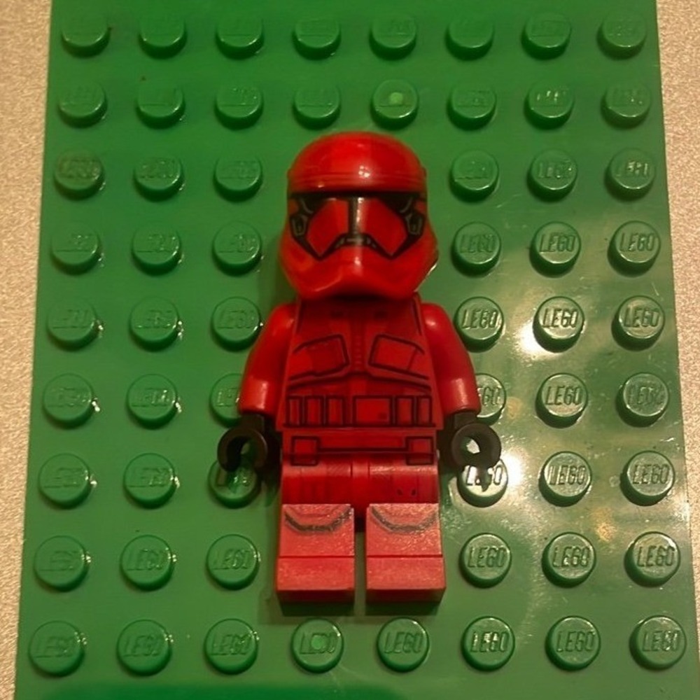 LEGO Star Wars Sith Trooper Minifigure sw1065 Red First Order Episode 9 Figure